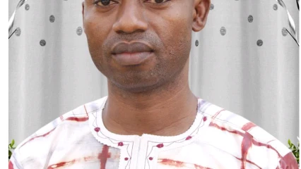 4E CONGRES DE NATUROPATHIE COMUNIDAD A MADRID  : Fernand Nathan Agbaoungba parmi les communicateurs