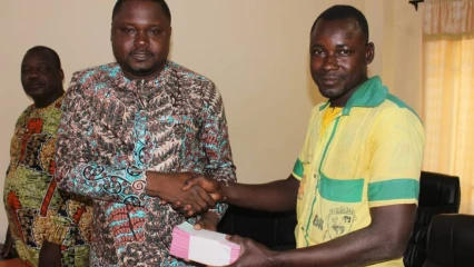 MOBILISATION DES RESSOURCES À BANIKOARA : Le maire Sarako Tamou met à contribution les conducteurs de Taxi-moto