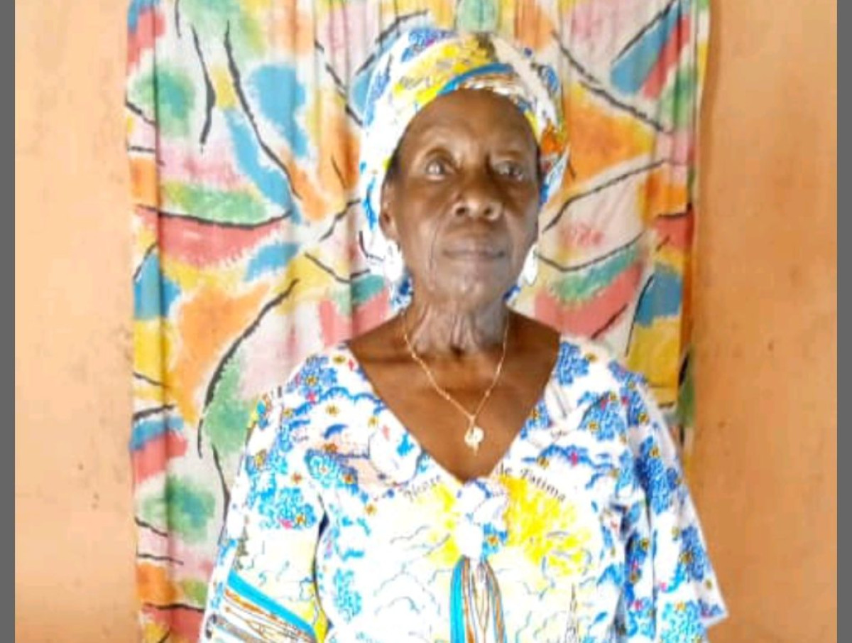 UNE VIE, UN MÉTIER : À cœur ouvert avec Sébastienne Akogbéto . « La couture m&rsquo;a nourri durant tant d&rsquo;années », a-t-elle reconnu