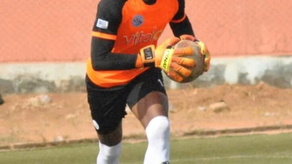 FOOTBALL /DECOUVERTE : Jean-Paul Assendé, sur les traces d’Oliver Khan . «…mon rêve c’est de devenir l’un des meilleurs gardiens en Afrique…», dixit Jp