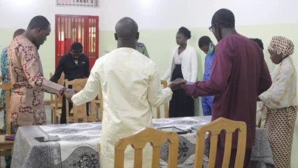 AN 2 DE LA CHAÎNE DAABAARU TV : Le personnel communie avec Dieu