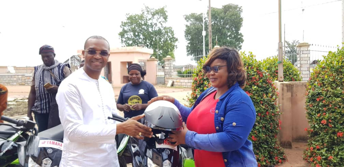 PROJET D&rsquo;APPUI AUX COMMUNES ET COMMUNAUTÉS POUR L&rsquo;EXPANSION DES SERVICES SOCIAUX (ACCESS) : 8 Adc du Borgou reçoivent des moyens roulants