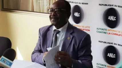 ASSEMBLÉE NATIONALE 8è LÉGISLATURE : Des députés avec plusieurs dates et lieux de naissance