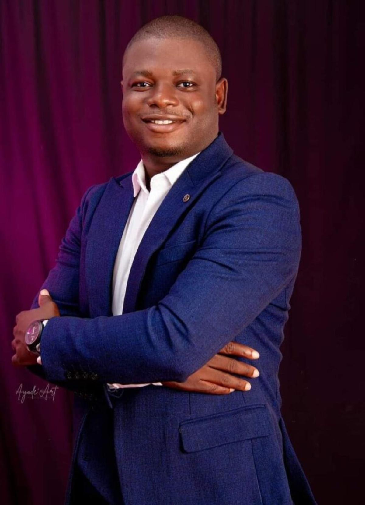 AG CONSTITUTIVE DE L&rsquo;UNION NATIONALE DES MÉDIAS EN LIGNE AU BÉNIN  : Barnabas Orou Kouman candidat au poste de Président . Découvrez son projet de société