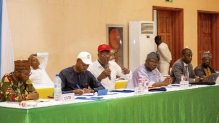 Prochaine rencontre gouvernement-syndicats suite à la motion de grève de la Cstb: quand l&rsquo;Etat se montre préoccupé par le bien-être des travailleurs 