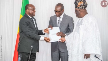 REMISE DES RÉSULTATS DU COMITÉ D&rsquo;EXPERTS AU CHEF DE L&rsquo;ÉTAT, : Patrice Talon contraint à la révision de la constitution .Le contournement du référendum se précise