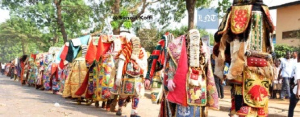 CULTE EGUNGUN À PORTO-NOVO : Le maire Yankoty suspend les manifestations