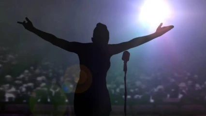 INCROYABLE : Une artiste se fait lyncher pour avoir décidé d&rsquo;arrêter la musique