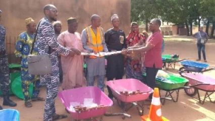 Assainissement du cadre de vie à Malanville: Dedras Ong et le Msec équipent trois arrondissements en matériels   