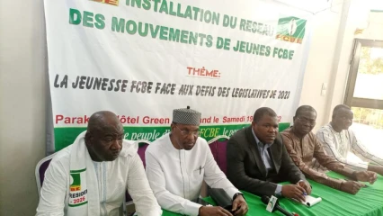 INSTALLATION DU MOUVEMENT NATIONAL DE LA JEUNESSE FCBE : Hounkpè met en branle sa machine à broyer