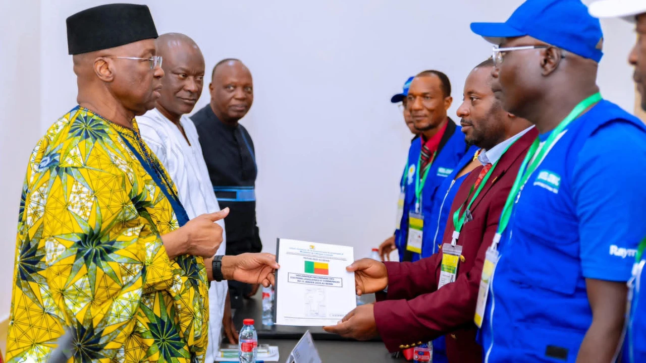 Observation des élections communales et législatives au Bénin: la cena reçoit les conclusions de la Cemac
