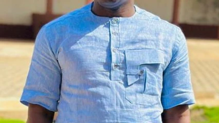 Remise de kits scolaires aux élèves de Djougou 3: El Hadj Zoulkifirou Mako apporte le sourire aux apprenants