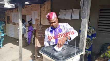 LÉGISLATIVES DU 08 JANVIER 2023 : Après son vote, Ousmane Traore félicite Patrice Talon