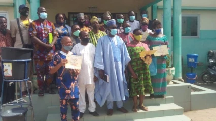 REMISE DES LETTRES DE FÉLICITATIONS AUX ETABLISSEMENTS MERITANTS DE PARAKOU  : Le maire Inoussa Zimé promeut l&rsquo;excellence en milieu scolaire