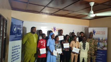 FORMATION DANS LES MÉTIERS DU NUMÉRIQUE À PARAKOU : Skills&rsquo;s School met des jeunes sur le marché de l’emploi