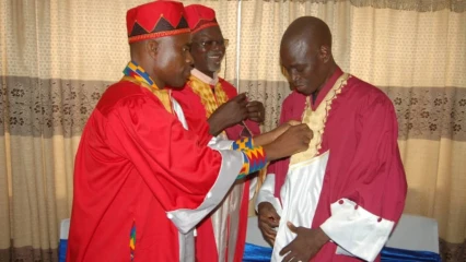 INCROYABLE : La couverture médiatique des soutenances de thèse de doctorat interdite