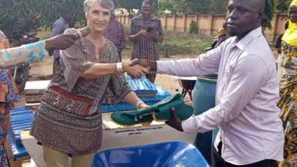 BORGOU/MISE EN ŒUVRE DES POLITIQUES COMMUNALES DE L&rsquo;EMPLOI :  L&rsquo;Adécob et la Coopération Suisse font don d&rsquo;équipements aux jeunes et femmes 