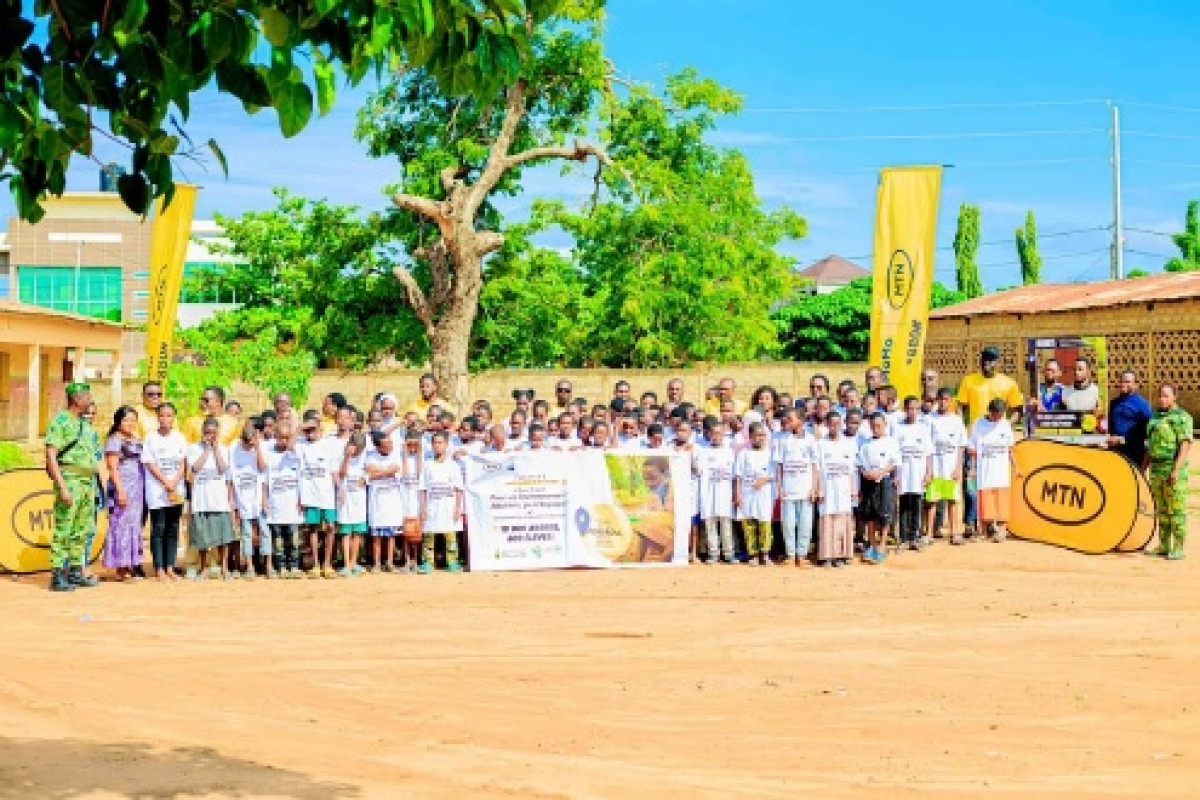 Parakou/Célébration de la journée mondiale de l&rsquo;environnement: le Rb/Pmje et Mtn Bénin sensibilisent des écoliers