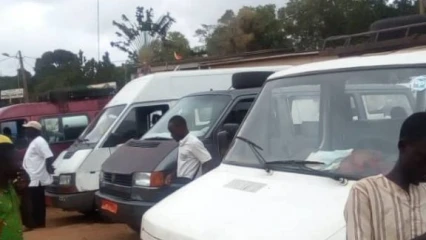 TRANSPORT EN COMMUN AU BENIN : Les conducteurs de minibus en grève à Cotonou