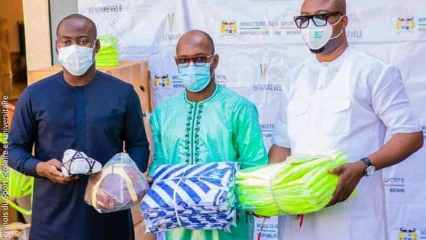 SPORT AU BENIN : Le ministre Homeky dote des classes sportives de matériels et équipements
