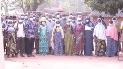 ATELIER COMMUNAUTAIRE DE COMMUNICATION SCIENTIFIQUE SUR LE GENRE ET LE PASTORALISME AU BENIN : Dr. Georges Djohy outille les groupements de femmes peules de Nikki et Gogounou