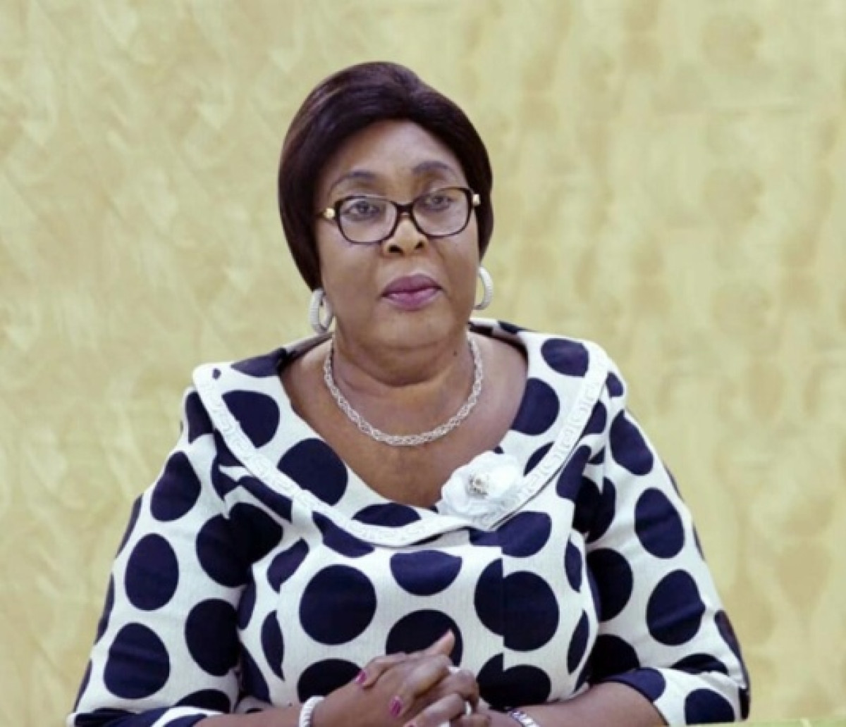 ARNAQUE DANS L’ORGANISATION DES CONCOURS AU BENIN : La ministre de la fonction publique appelle à la vigilance