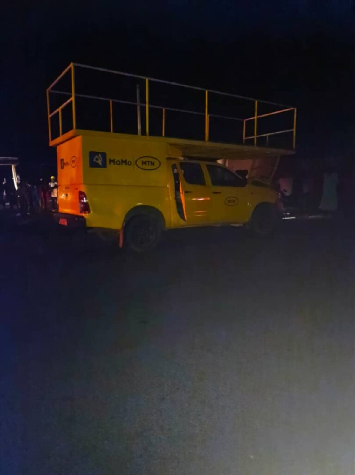 ACCIDENT DE ROUTE A NIKKI : 5 enfants meurent sur place, deux et leur papa aux urgences