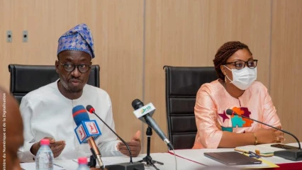 IMPORTANCE D’INTERNET DANS LES HÔTELS ET LIEUX D’HÉBERGEMENT AU BÉNIN : Les ministres Adam Soulé et Abimbola échangent avec les différents acteurs