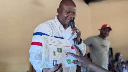 Campagne du parti les démocrates : le candidat Kamel Ouassagari reçoit le Oui des populations de Toucountouna