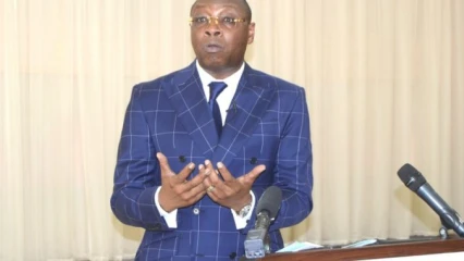 ELECTIONS MUNICIPALES ET COMMUNALES : Alain Orounla outille les journalistes sur leur rôle