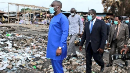 APRES L’INCENDIE DU MARCHE DANTOKPA DE COTONOU :  Le gouvernement apporte son soutien aux sinistrés
