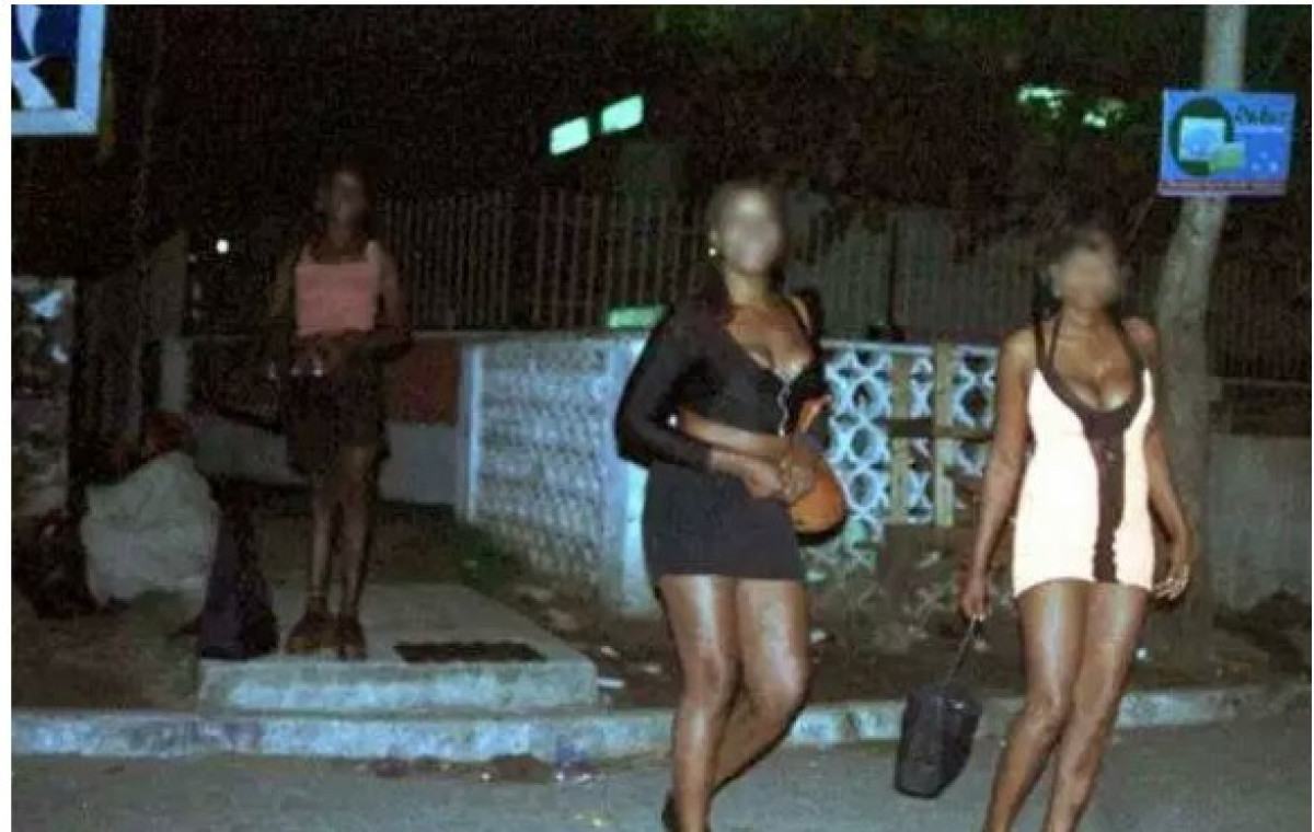 INCURSION IN THE INTIMACY OF WORLD&rsquo;S OLD JOB : Prostitution, the ultimate choice of surviving!