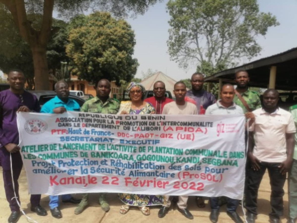 ALIBORI/GRÂCE À L&rsquo;APPUI FINANCIER DU PROSOL/GIZ : L&rsquo;Apida bénéficie de la réalisation des plantations communautaires