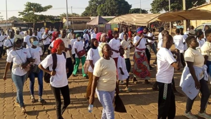 PARAKOU/MARCHE SANTÉ POUR LA PRÉVENTION DES MALADIES NON TRANSMISSIBLES  : La Fondation Hubi & Vinciane sensibilise sur le diabète et l&rsquo;hypertension artérielle  