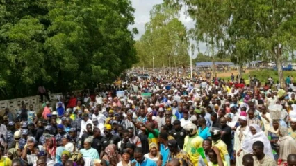 GARGANTUESQUE MOBILISATION DES POPULATIONS DE PARAKOU POUR LA RUPTURE : Parakou réaffirme sa fidélité à Patrice Talon