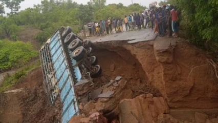 KANDI-MALANVILLE : La circulation bloquée suite à l&rsquo;effondrement d&rsquo;un pont