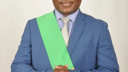 ADJARRA/AUX ENFANTS TOUCHÉS PAR LE BEC DE LIÈVRE : Le maire Wanvoègbè offre la chirurgie gratuite