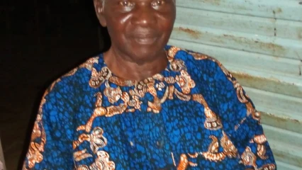 UNE VIE UN METIER : Thomas Oly Koyi parle de sa carrière de vétérinaire  « Tout d&rsquo;abord je dois faire remarquer que tout travail bien fait récompense toujours », constate l’ami des animaux