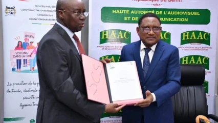 ÉLECTIONS DES REPRÉSENTANTS DES PROFESSIONNELS DES MEDIAS À LA HAAC : Le corps électoral convoqué pour le 9 juin prochain  . Le mémorandum d&rsquo;entente entre la Haac et la Cena signé