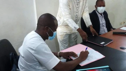 DJOUGOU : Malick Gomina prend officiellement les clés