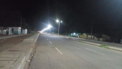 RÉCEPTION DE 30 LAMPADAIRES PAR LE MAIRE GOUNOU DE NIKKI : Et la lumière fut dans la cité impériale