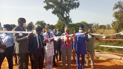 CONSTRUCTION DU PONT DE DOUGOULAYE ENTRE GOGOUNOU ET SEGBANA : La Coopération Suisse à travers l&rsquo;Apida met fin au calvaire des populations
