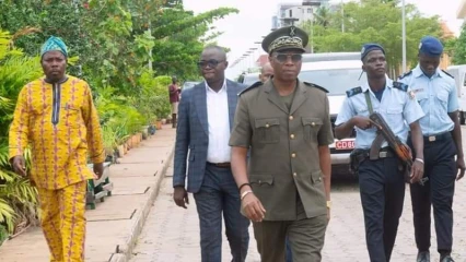 DESCENTE SUR LA PLAGE SUD DE COTONOU : Le Préfet Orounla engagé à règlementer les espaces de loisirs