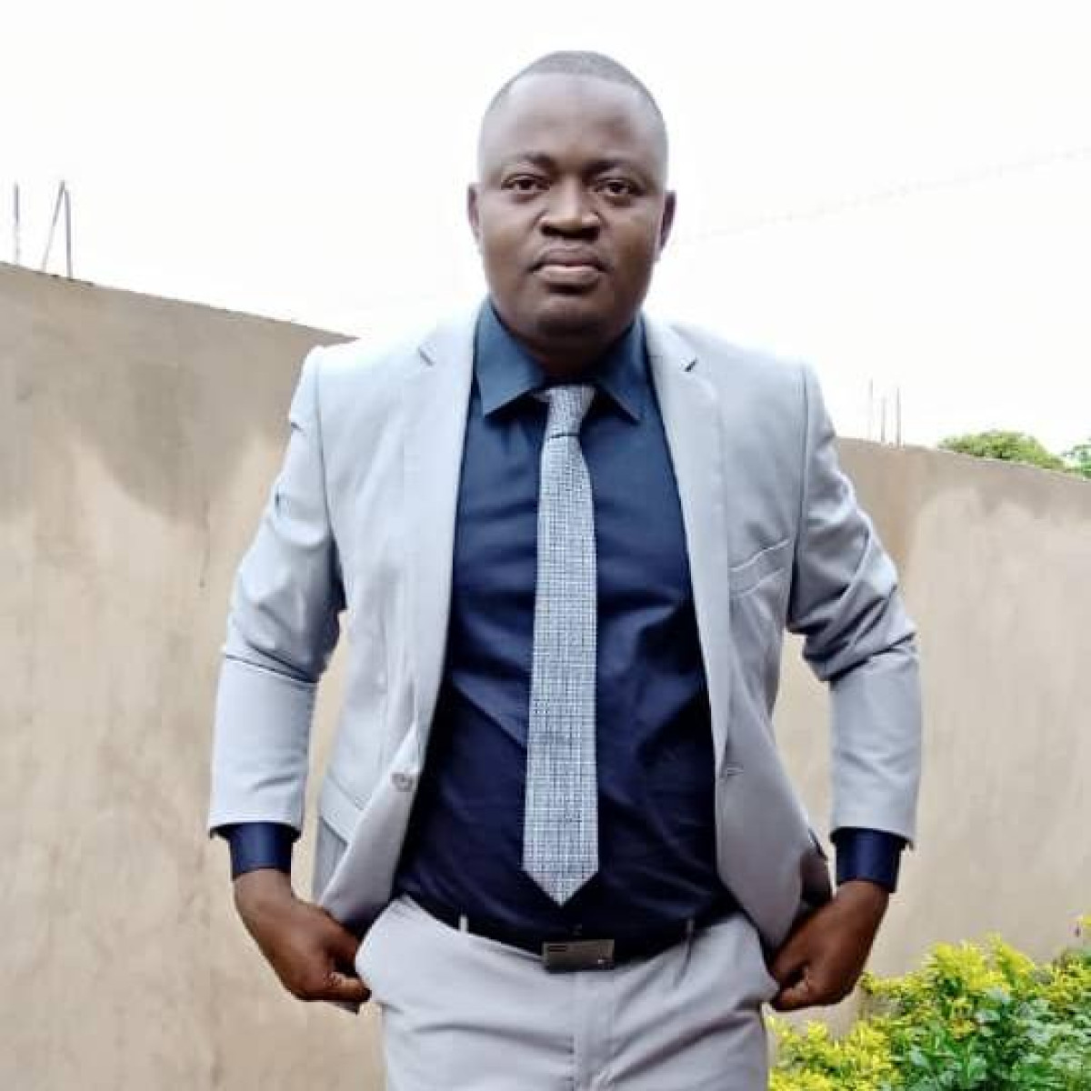 ASSAINISSEMENT DE LA COMMUNE DE KOUANDE : Aminou Mama appuie l&rsquo;Ong Pelca en matériels de travail