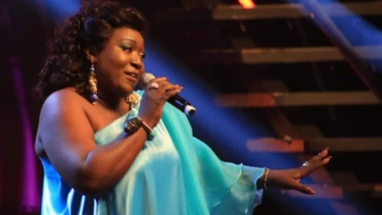 THE VOICE AFRIQUE FRANCOPHONE SAISON 3 :  La béninoise Carina Sen rejoint son compatriote en finale