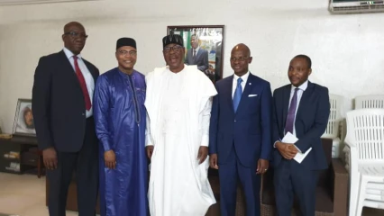 VISITE DE MOHAMMED IBN CHAMBAS À THOMAS BONI YAYI : La situation sociopolitique du Bénin au cœur des échanges