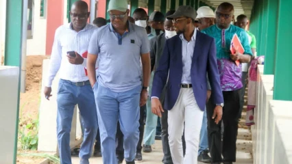 TRAVAUX DE CONSTRUCTION DES INFRASTRUCTURES SANITAIRES : Benjamin Hounkpatin et Didier Tonato sur les chantiers de Savè, Tchaourou,…