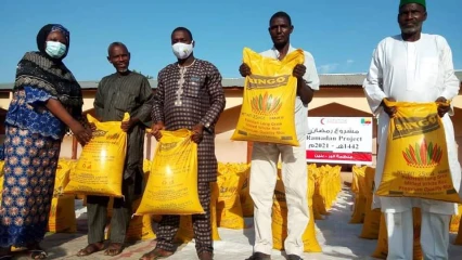 POUR LA FETE DE RAMADAN 2021 A MALANVILLE :  L&rsquo;Ong Bienfaisance au Bénin fait don de la Zakath El-Fitr à près de 450 ménages