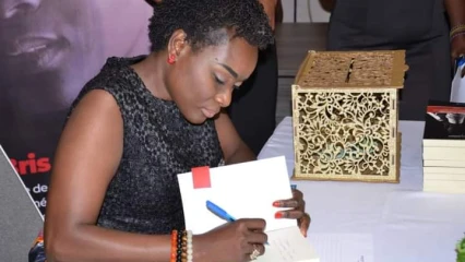 PIRATAGE DE LA VERSION PDF DU LIVRE “BRIS DE SILENCE”: Angela Kpeidja saisit la justice