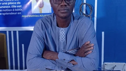 Littérature au Bénin: Akpo Mathieu Adjanou sort « Le Bénin à l’épreuve de la rupture »